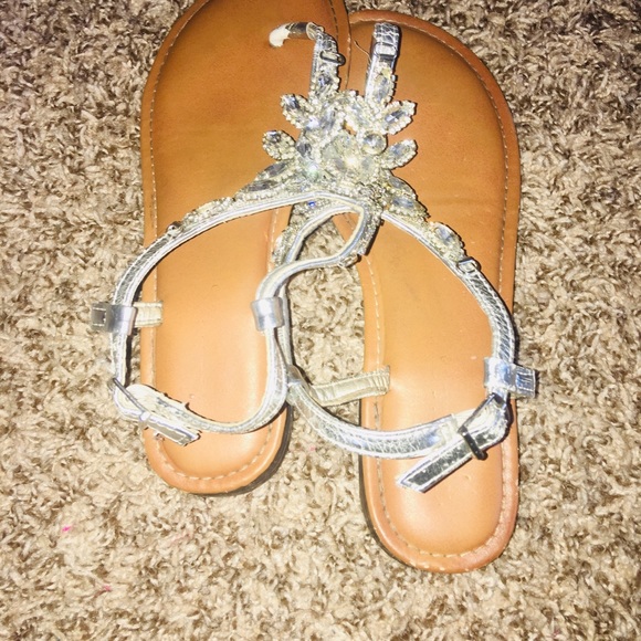 Shoes - Picture 3 of 3